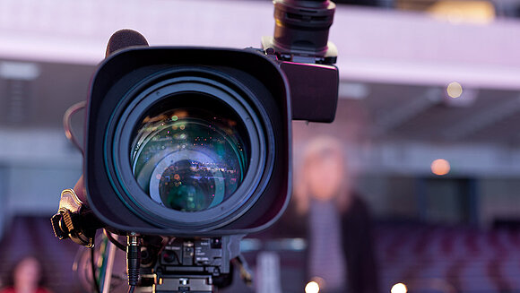 Symbol image Downloads